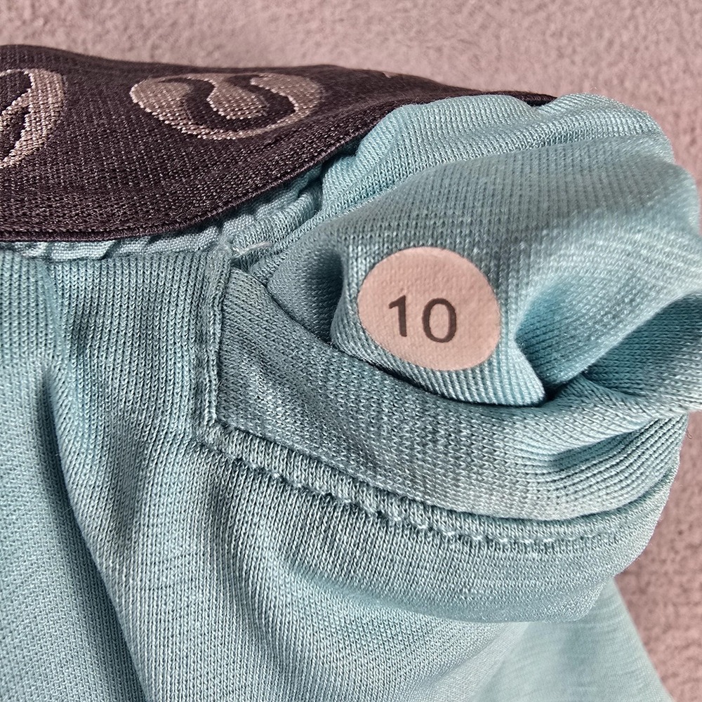 Lululemon Shorts Womens 10 Blue Gray Speed Run Liner Athletic Running Workout - Picture 3 of 8